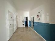 Locale in vendita di 250 m² in Via del Sacro Cuore, 13