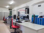 Locale in vendita di 250 m² in Via Emilia bis, 22