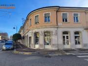 Locale in vendita di 256 m² in Via Duca D&apos Aosta, 29
