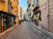 Locale in vendita di 25 m² in Via Alabardieri