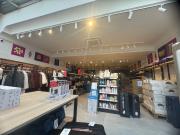 Locale in vendita di 260 m² in Via Antonio del Pollaiolo