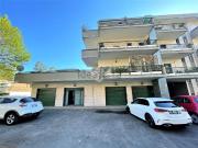 Locale in vendita di 260 m² in Via di Casalotti, 295
