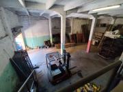 Locale in vendita di 262 m² in Località Birra