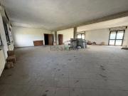 Locale in vendita di 265 m² in Via della Madonnina