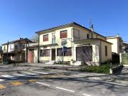 Locale in vendita di 270 m² in Via Riviera Berica