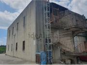Locale in vendita di 277 m² in Via Terre Risaie