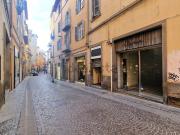 Locale in vendita di 278 m²