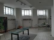 Locale in vendita di 280 m² in Via Gianfranco Zuretti, 5