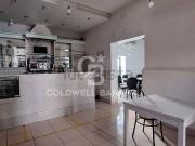 Locale in vendita di 282 m² in Via Don Bosco, 7