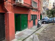 Locale in vendita di 28 m² in Via Pietro Castellino, 105