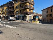 Locale in vendita di 290 m² in Viale Valganna, 2