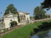 Locale in vendita di 300 m²