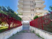 Locale in vendita di 300 m² in Traversa 227 di Via...