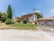 Locale in vendita di 300 m² in Via Colle Reti