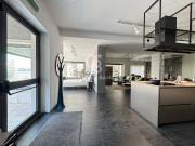 Locale in vendita di 303 m² in Via Risorgimento, 115