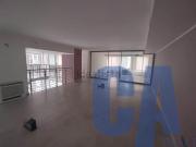 Locale in vendita di 305 m² in Piazza Duca d&apos Aosta