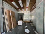 Locale in vendita di 30 m² in Via Amedeo Lipparini