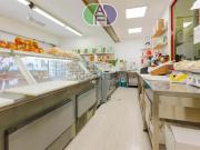 Locale in vendita di 30 m² in Via Roma, 164