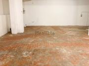 Locale in vendita di 320 m² in Via Mario Fioretti, 14