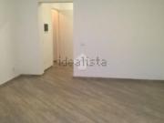 Locale in vendita di 32 m² in Via Serafino Serafini, 52