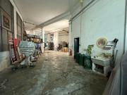 Locale in vendita di 330 m² in Via Antonio Pacinotti, 14