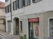 Locale in vendita di 34 m² in Via Silvio Pellico, 3