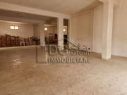 Locale in vendita di 350 m²