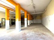 Locale in vendita di 350 m²