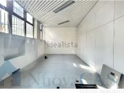 Locale in vendita di 350 m² in Via Aleardo Aleardi, 4