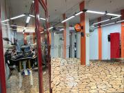 Locale in vendita di 350 m² in Via Circondaria