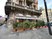 Locale in vendita di 350 m² in Via Errico Petrella