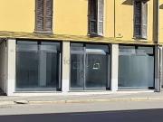 Locale in vendita di 350 m² in Via Magenta, 41
