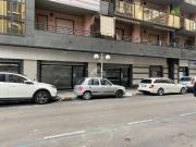 Locale in vendita di 350 m² in Via Piave, 2