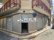 Locale in vendita di 350 m² in Via Rosolino Pilo, 75