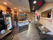 Locale in vendita di 35 m² in Via Baldo degli Ubaldi, 128