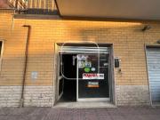 Locale in vendita di 35 m² in Via Riposto