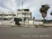 Locale in vendita di 360 m² in Via Dandolo, 1