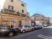 Locale in vendita di 36 m² in Via degli Olivi, 34