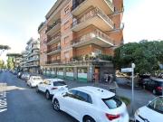 Locale in vendita di 370 m² in Viale Capitan Casella