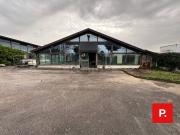 Locale in vendita di 375 m² in Viale Carlo III