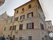 Locale in vendita di 380 m² in Via Augusto Elia, 3