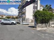 Locale in vendita di 383 m² in Via Medea