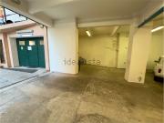 Locale in vendita di 386 m² in Via Canevari