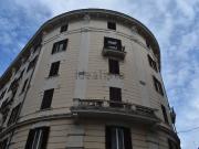 Locale in vendita di 401 m² in Via Velletri