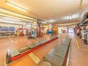 Locale in vendita di 408 m² in Viale Duilio Cambellotti Locale in vendita di 408 m² in Viale Duilio Cambellotti