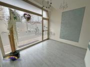 Locale in vendita di 40 m² in Piazza 4 Novembre, 10