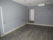 Locale in vendita di 40 m² in Via Canevari
