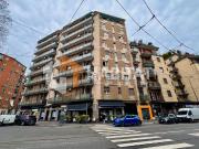 Locale in vendita di 40 m² in Via Rodolfo Carabelli, 1