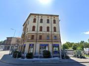 Locale in vendita di 416 m² in Piazzale Stanga, 8