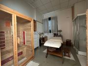 Locale in vendita di 420 m² in Via Rizzieri Serato